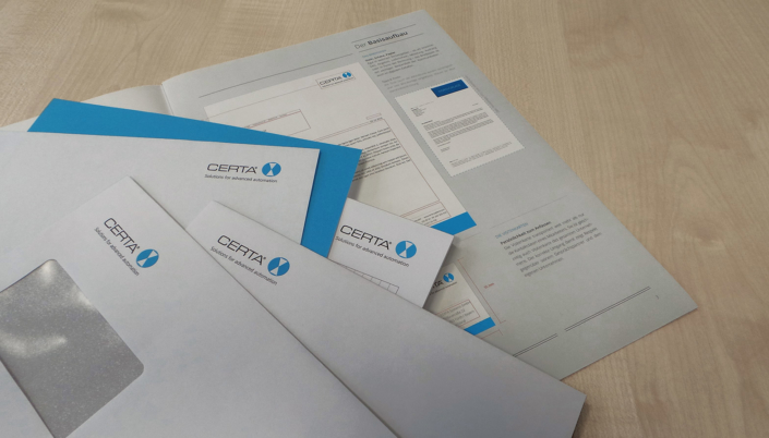 Briefumschlag, Briefpapier, Broschüren und Datenblätter im Corporate Design