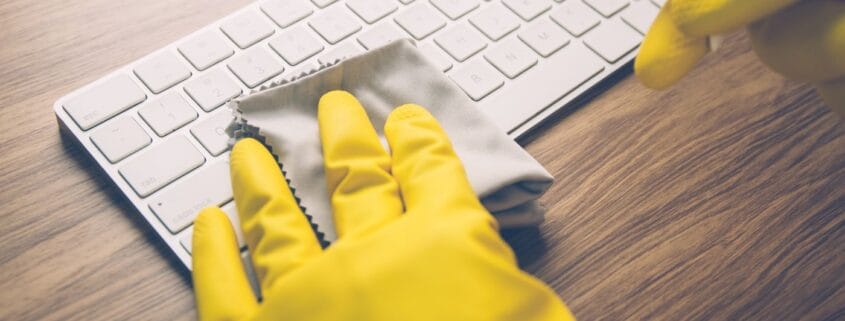 Jetzt Klarheit schaffen: Warum der Jahreswechsel der beste Zeitpunkt für deinen Frühjahrsputz ist